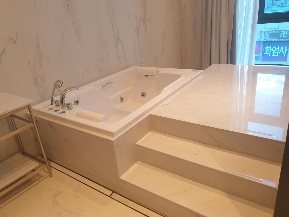 Hotel Libre Siheung Zewnętrze zdjęcie